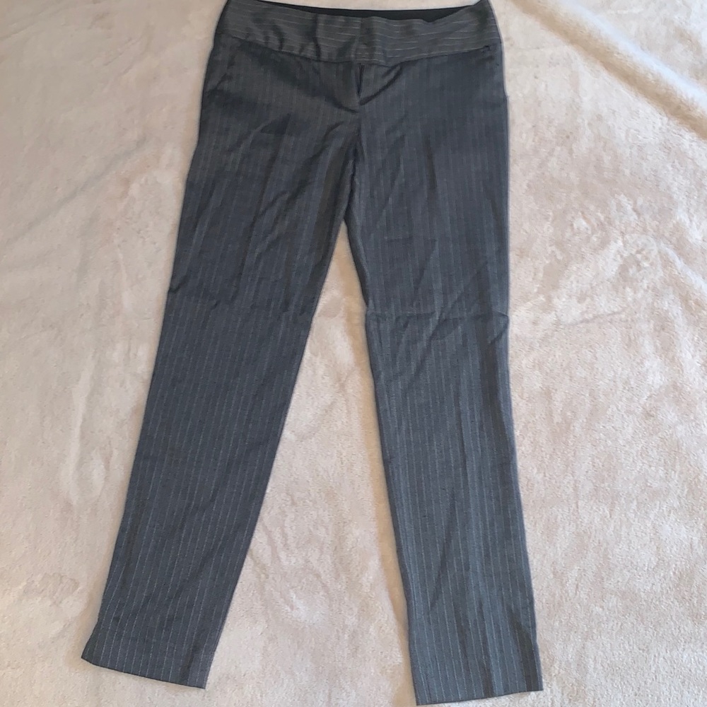 BCX Gray pinstriped straight leg trousers size 7